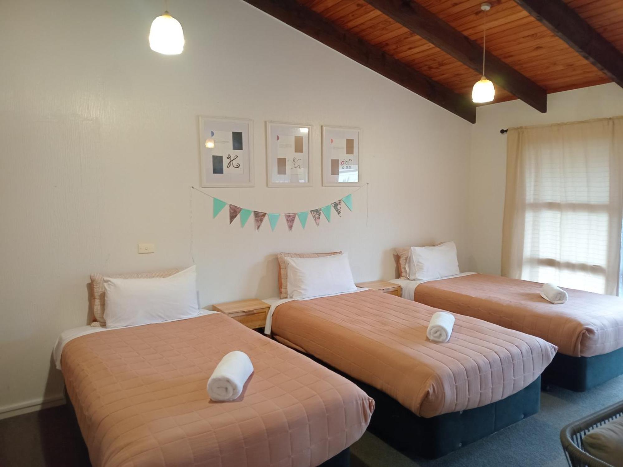 Haruru Falls Motel & Conference Centre Paihia Ngoại thất bức ảnh